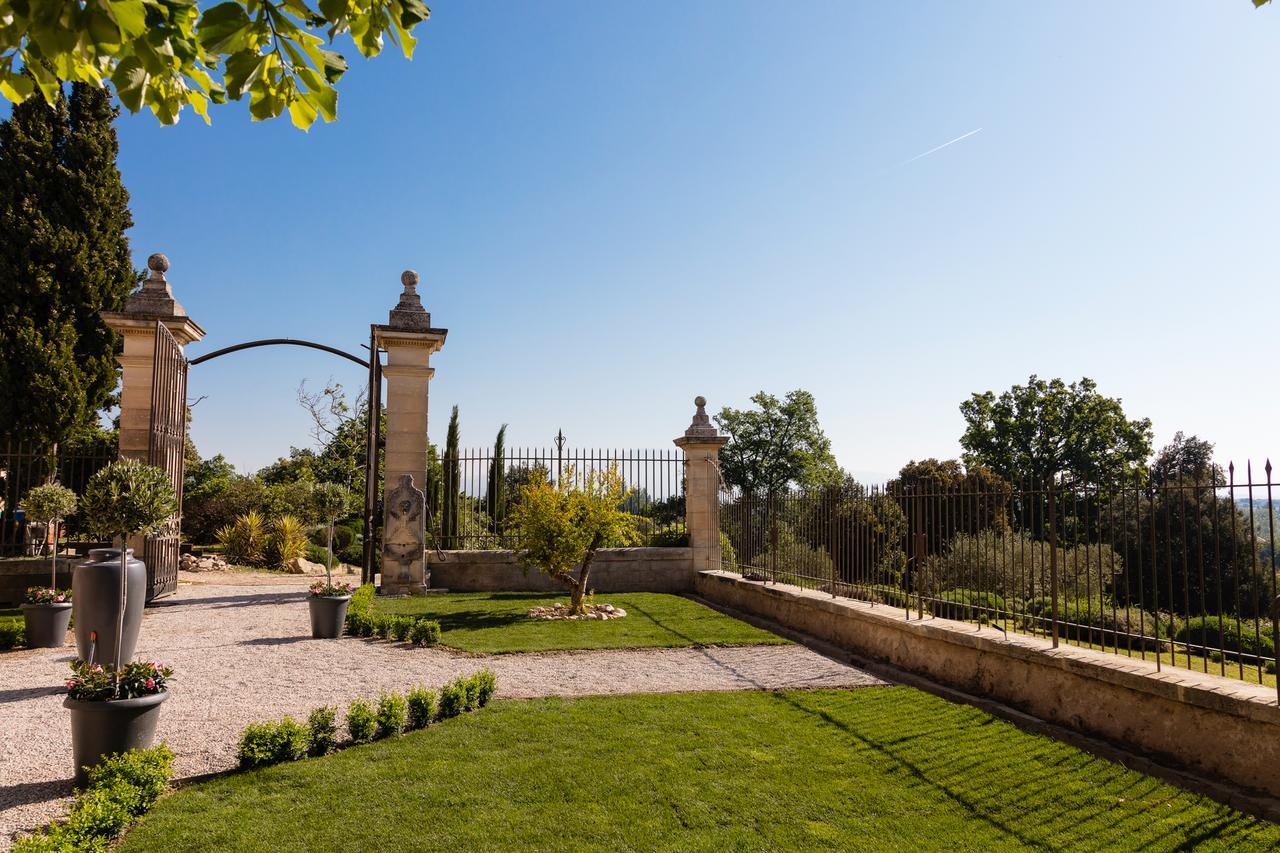 Chateau Des Cinq Cantons Carpentras Exterior photo